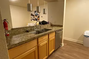 4777 Cedar Springs Rd, Dallas, TX 75219 - Photo 13