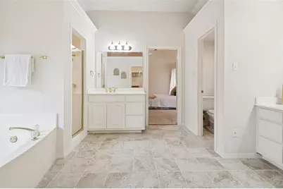 2708 Steeplechase Court, Hurst, TX 76054 - Photo 15