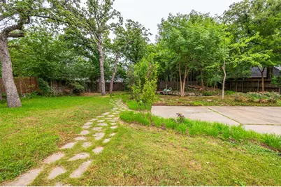 2708 Steeplechase Court, Hurst, TX 76054 - Photo 25