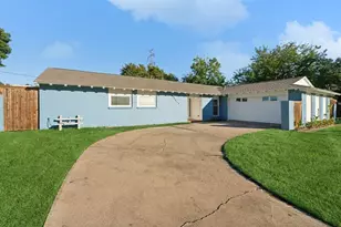 15641 Terrace Lawn Cir, Dallas, TX 75248 - Photo 1