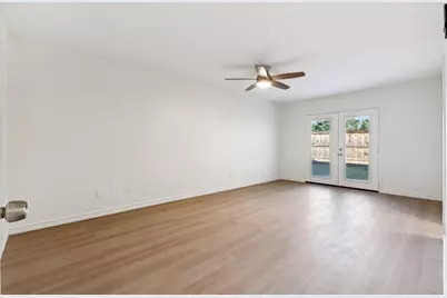 15641 Terrace Lawn Circle, Dallas, TX 75248 - Photo 17