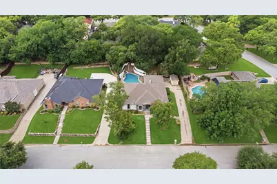 237 Bradford Drive, Hurst, TX 76053 - Photo 33