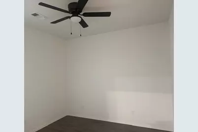 1235 E Houston Street NE, Paris, TX 75460 - Photo 5