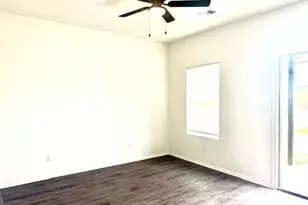1235 E Houston Street NE, Paris, TX 75460 - Photo 3