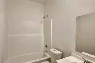 1235 E Houston Street NE, Paris, TX 75460 - Photo 9