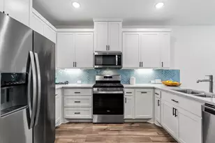 2529 Barnwood Ln, Garland, TX 75042 - Photo 15