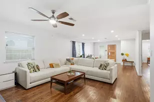 814 Westmount Ave, Dallas, TX 75211 - Photo 1