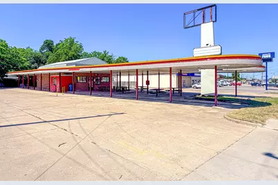 1524 W 7th Avenue, Corsicana, TX 75110 - Photo 23