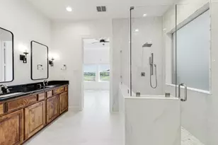 2512 Sir Alexander Ln, Lewisville, TX 75056 - Photo 15