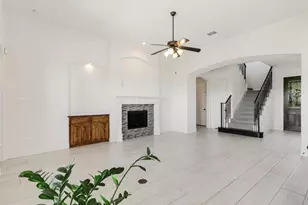 2512 Sir Alexander Ln, Lewisville, TX 75056 - Photo 9