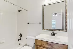 2512 Sir Alexander Ln, Lewisville, TX 75056 - Photo 31