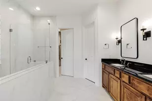 2512 Sir Alexander Ln, Lewisville, TX 75056 - Photo 13
