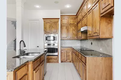 2512 Sir Alexander Lane, Lewisville, TX 75056 - Photo 19