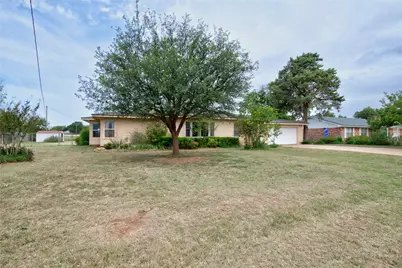 1002 Trundy, Merkel, TX 79536 - Photo 3