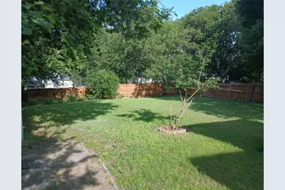 1707 Cottonwood Road, Carrollton, TX 75006 - Photo 15