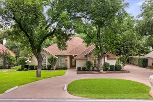 8709 S Monticello Cir, Granbury, TX 76049 - Photo 5