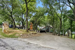 195 Pam Dr, Chico, TX 76431 - Photo 5