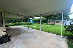 1025 Warden St, Benbrook, TX 76126 - Photo 21