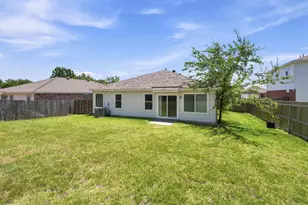 1409 Dundee Dr, Arlington, TX 76002 - Photo 21