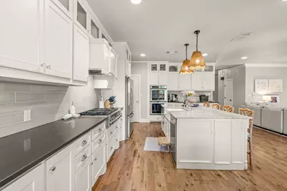 809 Edgefield Road, Fort Worth, TX 76107 - Photo 17