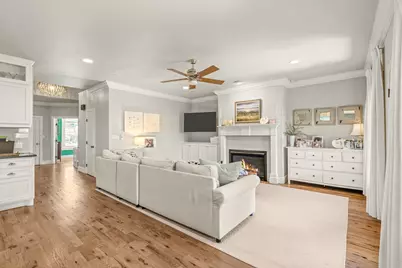 809 Edgefield Road, Fort Worth, TX 76107 - Photo 9