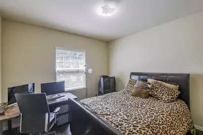 714 N Center Street, Arlington, TX 76011 - Photo 13