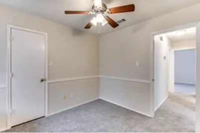 625 Hollyberry Drive, Mansfield, TX 76063 - Photo 15
