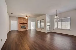 812 Melville Dr, Arlington, TX 76015 - Photo 7