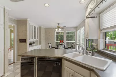 428 Moran Drive, Highland Village, TX 75077 - Photo 9