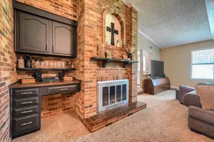 2929 Spring Brook Dr, Garland, TX 75044 - Photo 5
