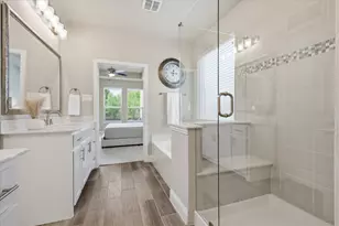 705 Spring Falls Dr, McKinney, TX 75071 - Photo 17
