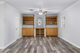 421 S First St, Krum, TX 76249 - Photo 11