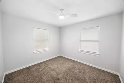 1605 Proctor Drive, Grand Prairie, TX 75051 - Photo 7