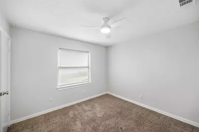 1605 Proctor Drive, Grand Prairie, TX 75051 - Photo 21
