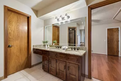 2000 Lake Shore Lane, Plano, TX 75023 - Photo 15