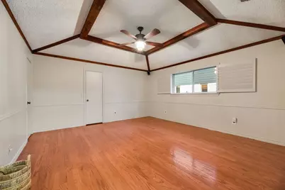 2000 Lake Shore Lane, Plano, TX 75023 - Photo 11