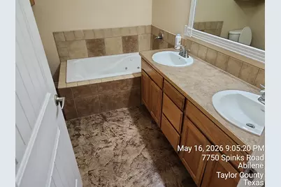 7750 Spinks Road, Abilene, TX 79603 - Photo 11