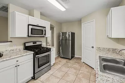 18011 Kinsale Valley Lane, Houston, TX 77060 - Photo 13