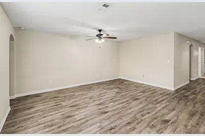 18011 Kinsale Valley Lane, Houston, TX 77060 - Photo 9