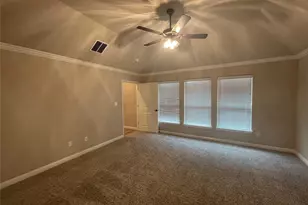 3022 Promenade Dr, Granbury, TX 76049 - Photo 9
