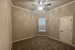 3022 Promenade Dr, Granbury, TX 76049 - Photo 15