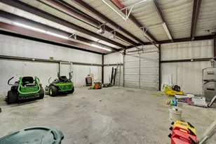 241 Cody Rd, Ennis, TX 75119 - Photo 37