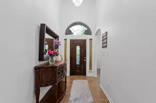 1025 Pearson St, Irving, TX 75061 - Photo 3