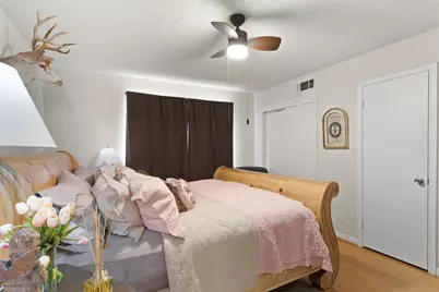 7103 Wake Forrest Drive, Dallas, TX 75214 - Photo 15