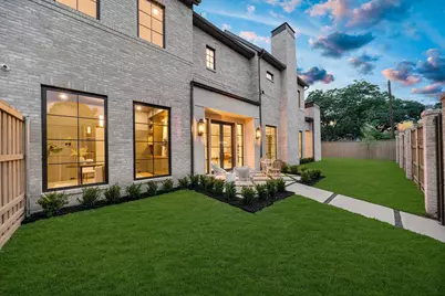 6835 Dalhart Lane, Dallas, TX 75214 - Photo 3