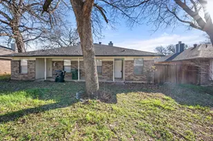 5821 Mansfield Rd, Arlington, TX 76017 - Photo 5