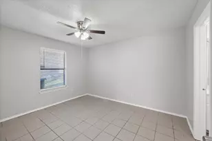 5821 Mansfield Rd, Arlington, TX 76017 - Photo 19