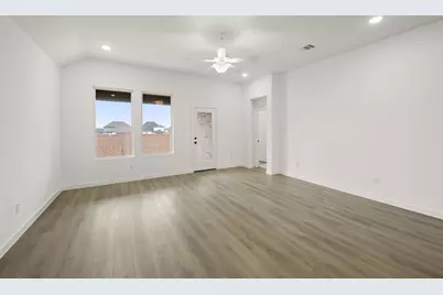 704 Tyronza Drive, Justin, TX 76247 - Photo 21
