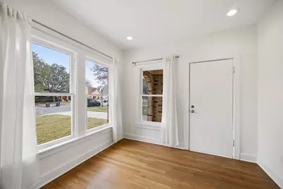 2118 Stanley Avenue, Fort Worth, TX 76110 - Photo 9