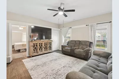 503 E 6th Street, Dallas, TX 75203 - Photo 21